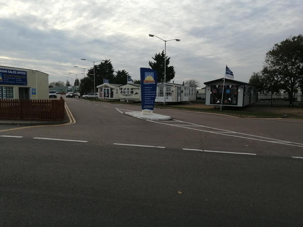 617 Seawick Hotel Jaywick Sands Exterior foto