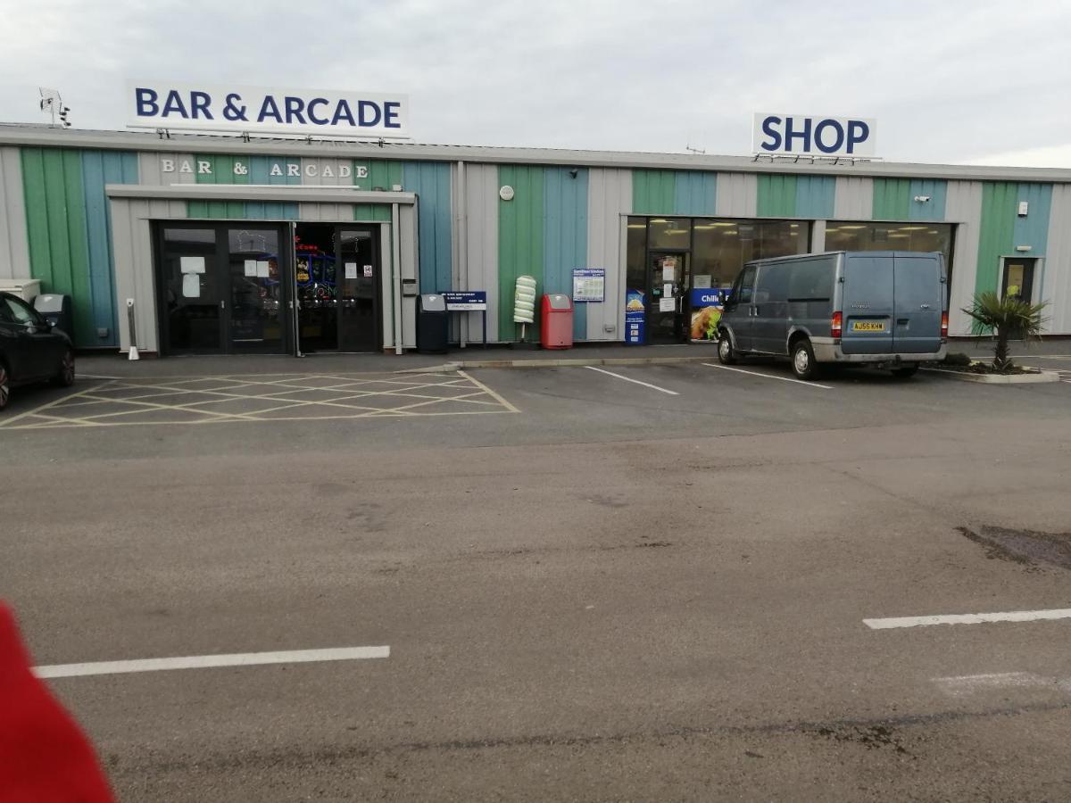617 Seawick Hotel Jaywick Sands Exterior foto